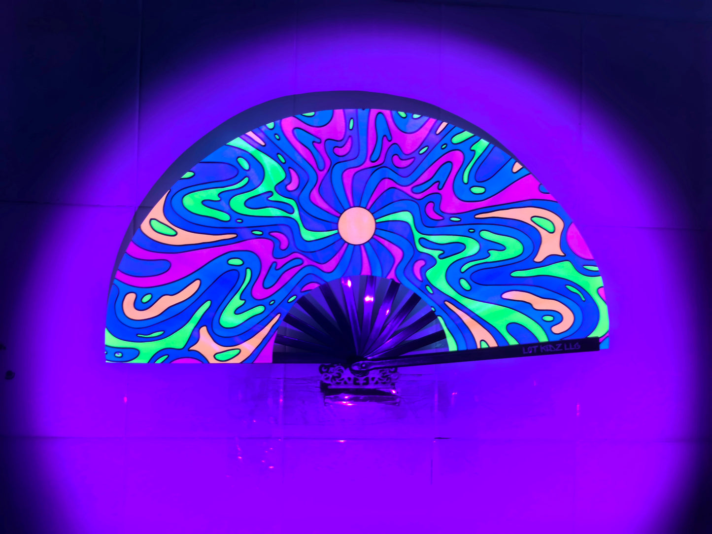 Lavender Horizon Fan